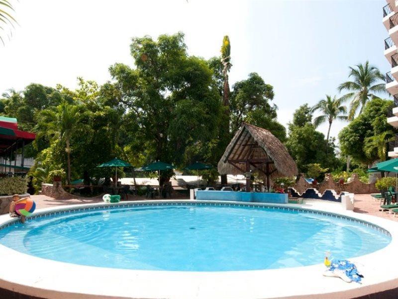 Real Bananas All Inclusive Acapulco Esterno foto